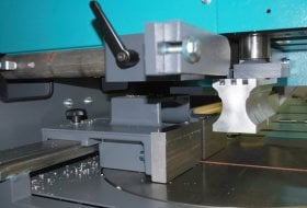 Precise Straight and Mitre Cuts